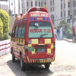 چک نمبر 357 جی بی میں نوجوان کا ہاتھ ٹوکہ مشین میں آجانے سے زخمی