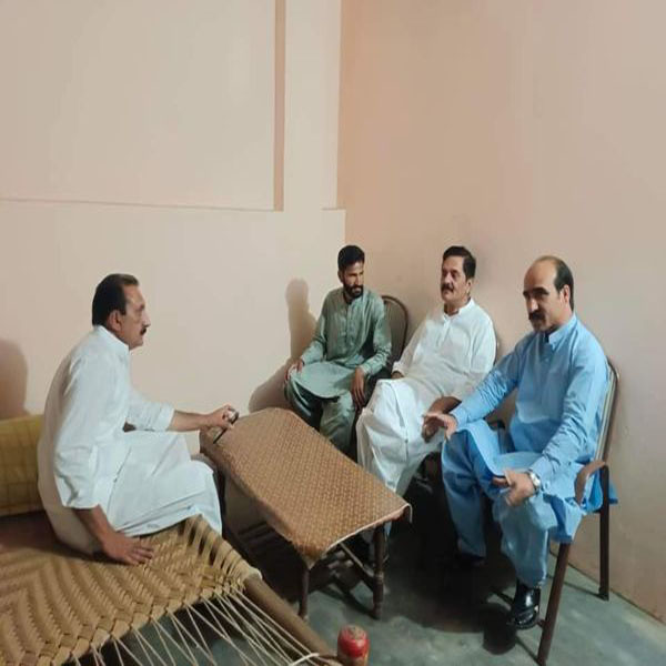 کرنل ہاشم ڈوگر کی فوجی ملک اشرف سے ملاقات  