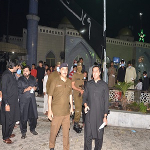   سی پی او فیصل آباد نے امام بارگاہ بوستان زہرہ اور گراونڈ قریشیاں کی سکیورٹی اور جلوس کی نگرانی کی 