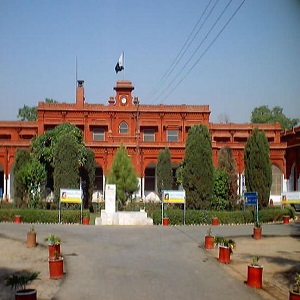 گورنمنٹ کالج یونیورسٹی برائے خواتین میں آن لائن کلاسز تا حال جاری