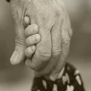 تین بچوں کو مبینہ طور پر خاتون کے سابق شوہر نے اغوا کرلیا