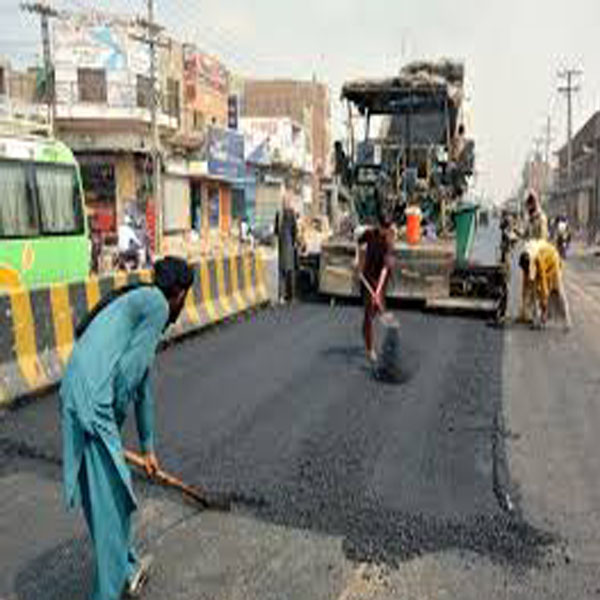 زیر تعمیر سڑک سے گردوغبار ، شہری بیمار  