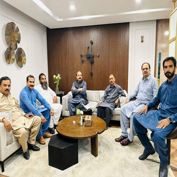 رانا محمد اسحاق خاں کی چییرمین اختر یاسین پلاڑہ اور چیئرمین عبدالرزاق جوئیہ سے ملاقات  