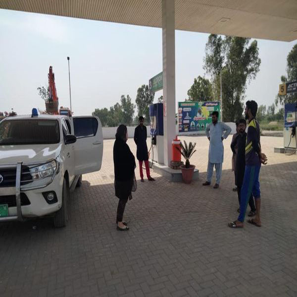 اسسٹنٹ کمشنر ماہین فاطمہ کا عام مارکیٹ اور مختلف علاقوں کا دورہ  