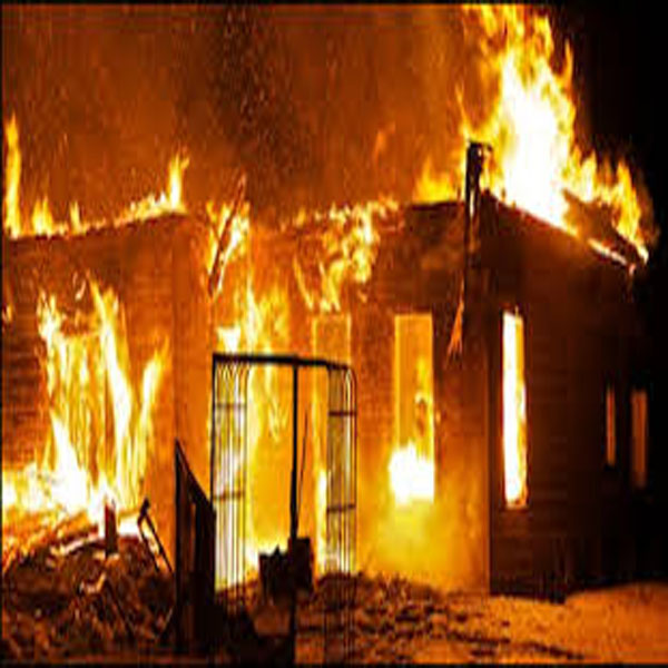 شارٹ سرکٹ سے آگ بھڑک اٹھی ، ایک بچہ جاں بحق  