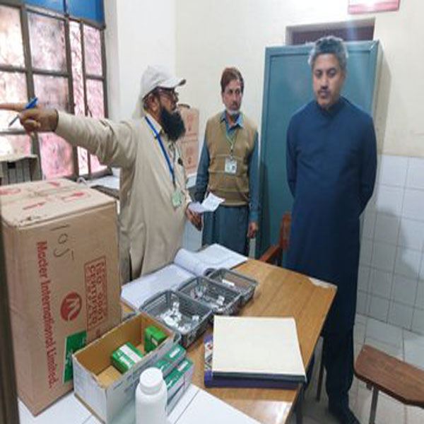 اسسٹنٹ کمشنر قصور کا رورل ہیلتھ سینٹر کھڈیاں کا دورہ  