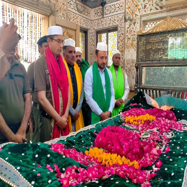 ڈاکٹر طاہر رضا بخاری کی دربار بابا بلھے شاہ آمد  