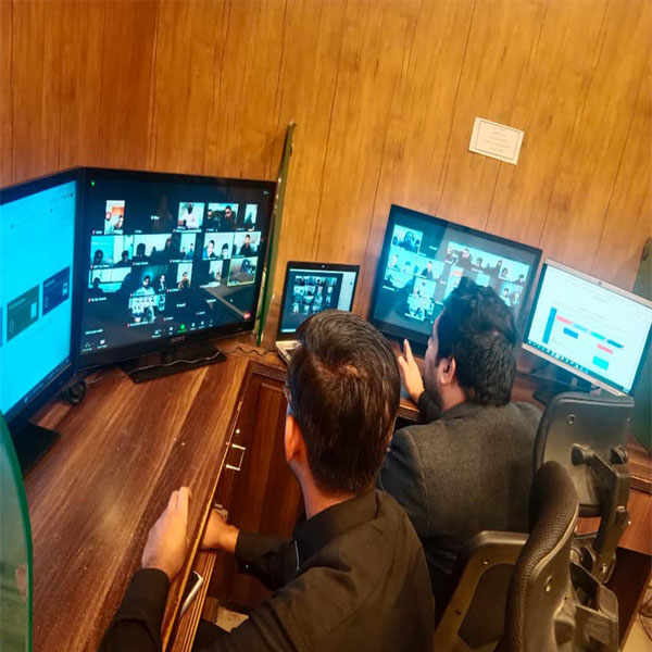 ڈی پی او  آفس میں ضلع بھر میں کار رینٹل سسٹم کے نفاز کو یقینی بنانے  کے   سلسلہ میں ویڈیو لنک ورکشاپ کا انعقاد 