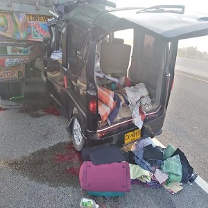 چک 444 گ ب پوہلہ کے قریب موٹر وے ایم تھری پرحادثہ میں  4 افراد جاں بحق، 3 زخمی 