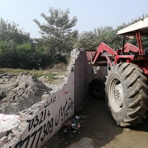 شالیمار میں ضلیعی انتظامیہ متحرک، 4 کنال زمین واگزار