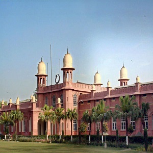 زرعی یونیورسٹی فیصل آباد کو دی ٹائمز ہائر ایجوکیشن ورلڈ یونیورسٹی رینکنگ نے دنیا کی 802ویں بہترین یونیورسٹی قرار دے دیا 