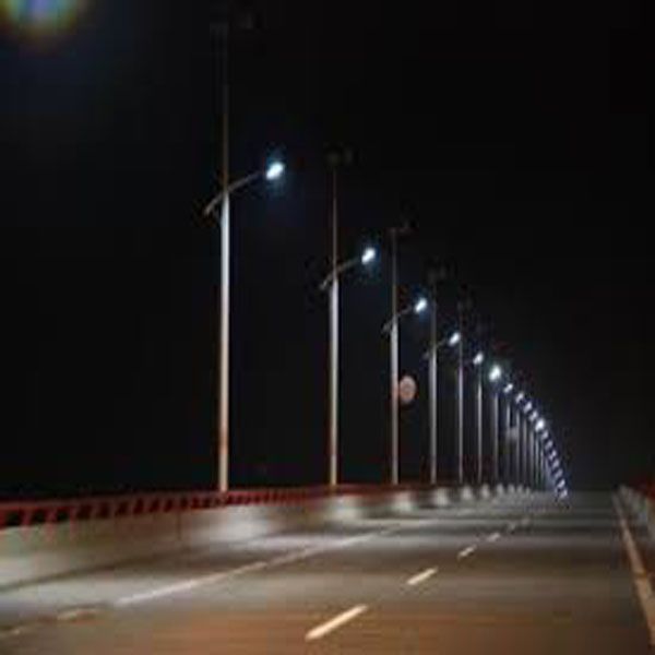 سرکاری خزانے کو لاکھوں کا چونا اتاری گئی سٹریٹ لائٹس غائب  