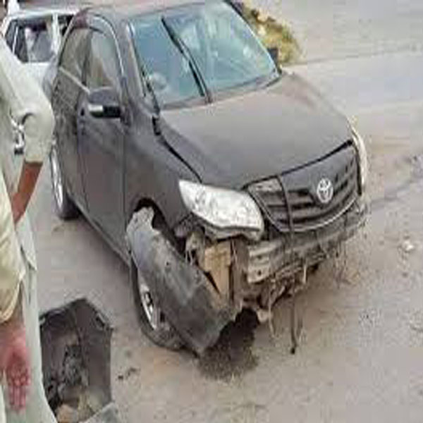 ٹریفک حادثے میں دو نوجوان موقع پر جان  بحق 