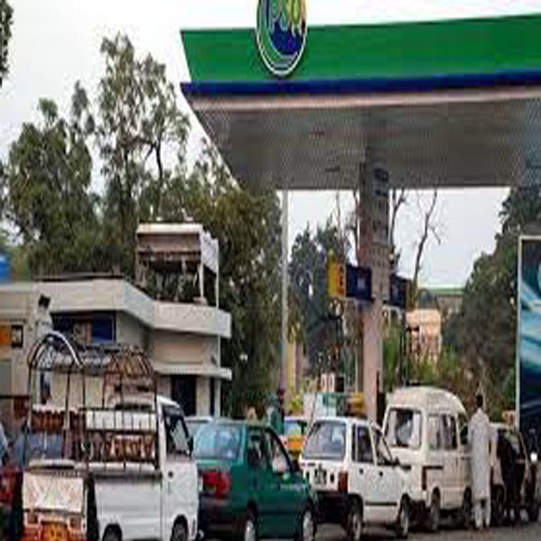 پتوکی میں کم پیمانے پر دو پٹرول پمپس سیل 