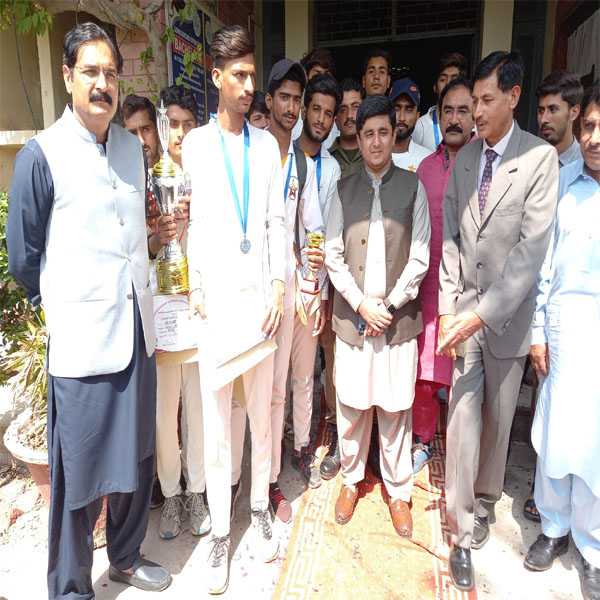 گورنمنٹ کامرس کالج  میں سالانہ تقریب تقسیم انعامات 