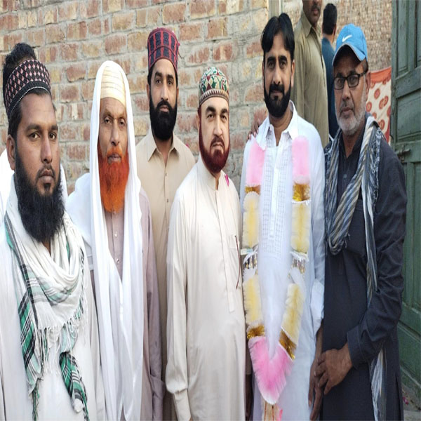 حاجی محمد اکرم یاسر صدر کھل بنولہ ایسوسی ایشن کنگن پور کی طرف سے افطار ڈنر کا اہتمام کیا گیا  