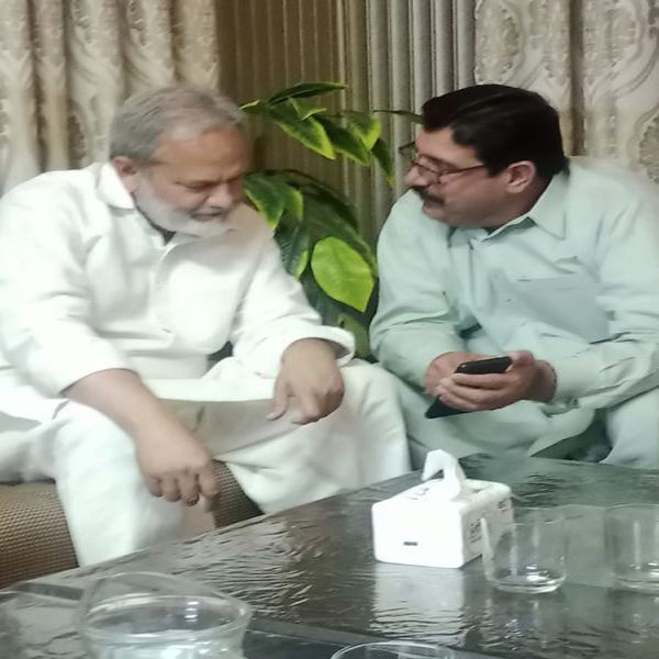 ڈاکٹر عظیم الدین لکھوی نے فاروق خان نیازی  سے ملاقات کی 