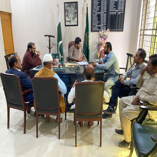 اسسٹنٹ کمشنر پتوکی  نے پرائس کنٹرول مجسٹریٹس کے ساتھ  میٹنگ کی  