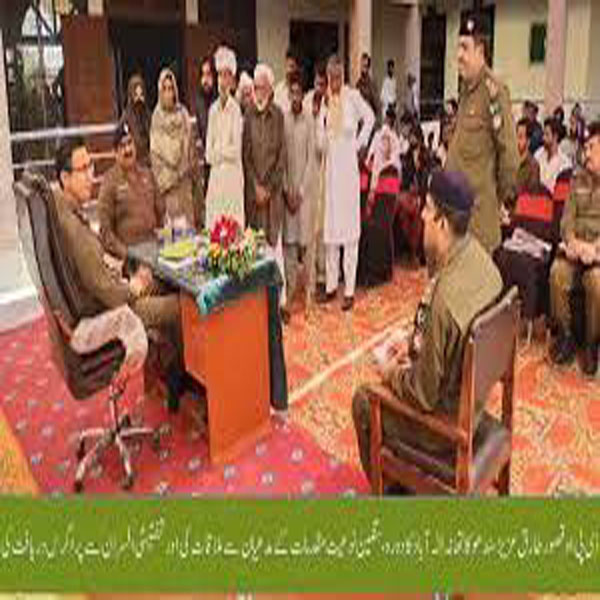 ڈی پی او قصور کا تھانہ الہ آباد کا دورہ