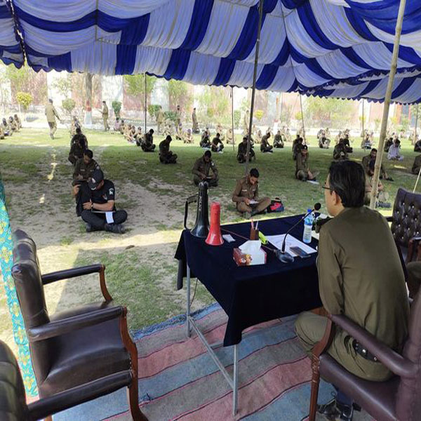 ڈی پی او قصور کی زیرنگرانی پولیس کانسٹیبلان محکمانہ ترقی کیلئے امتحان اے لسٹ کا انعقاد 