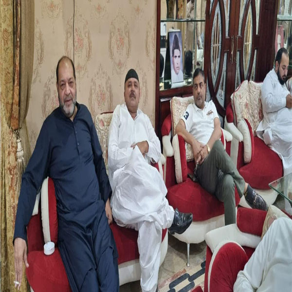 کرنل ہاشم ڈوگر کی سرائے عالمگیر میں سیٹھ اکرام رضا سے ملاقات  