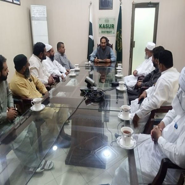 ایڈیشنل ڈپٹی کمشنر کے زیر صدارت گڈز ٹرانسپورٹر ایسوسی ایشن کا اجلاس 