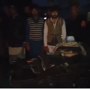 چک 23 ج ب نور بھٹیا میں پولیس نے شاندار کارروائی کرتے ہوئے 13 جرائم پیشہ افراد کو گرفتار کرلیا 