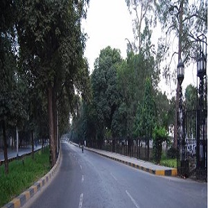 مال روڈ ، موجودہ تجارتی شاہراہ ، ماضی کی افسانوی سیرگاہ