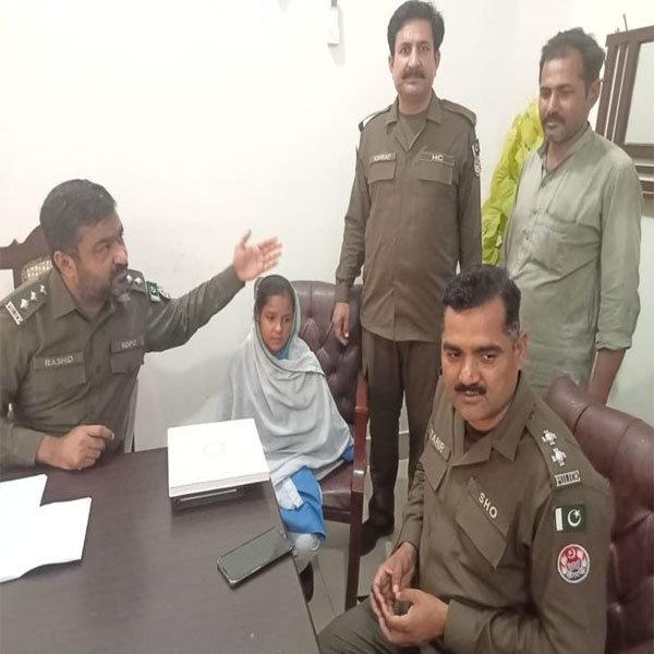 قصور پولیس کی پیشہ وارانہ خدمات  