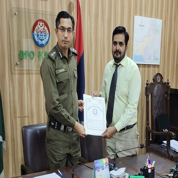 ڈی پی او قصور کی آئی جی پنجاب کے وثزن کے مطابق مختلف  آرگنائزیشنز/ این جی اوز کیساتھ میٹنگ کا انعقاد  