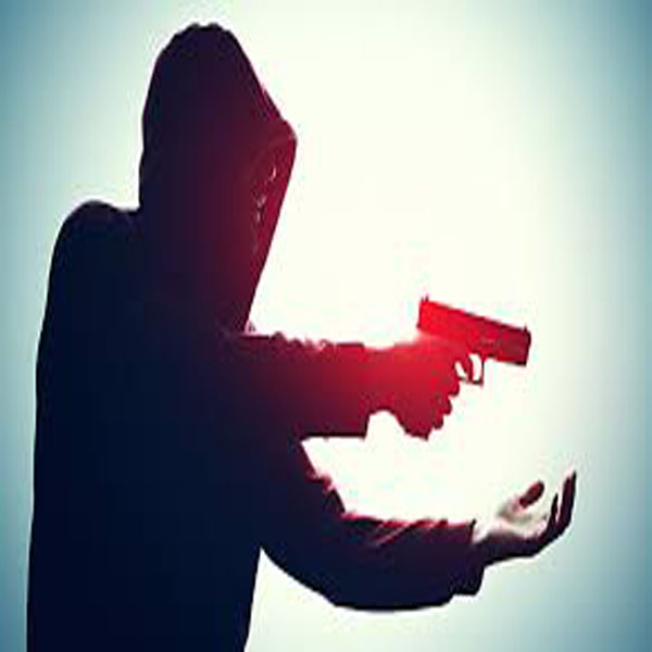 ڈاکو شہریوں کے ہتھے چڑھ گیا ، خوب درگت بنا کر پولیس کے حوالے کر دیا  