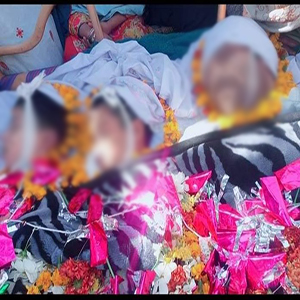 مکان کی چھت گرنے سے باپ اور 2 کم عمر بیٹے جاں بحق