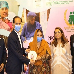 پنجاب کے سرکاری ہسپتالوں میں آنے والے مریضوں کیلئے آسانیاں پیدا کی جائیں گی، ڈاکٹر یاسمین راشد