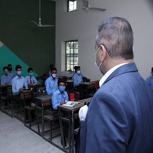 امید ہے کہ طالب علم محتاط رہتے ہوئے اپنی تعلیم جاری رکھیں گے، صوبائی وزیر تعلیم 
