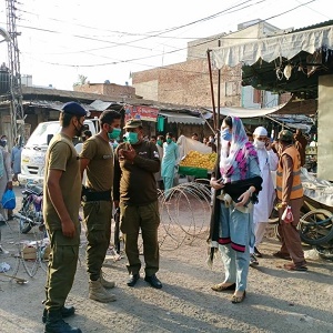 فیصل آباد میں ایس او پیز کی خلاف ورزی پر 6 دکانوں کو سیل کردیا گیا 