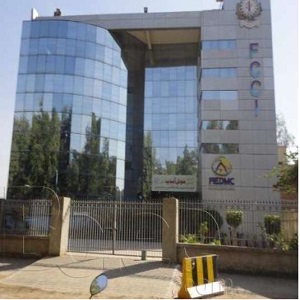 صنعتی ترقی کے لیے نجی سیکٹر کو بھی اپنا کردار ادا کرنا ہوگا، سکندر اعظم  