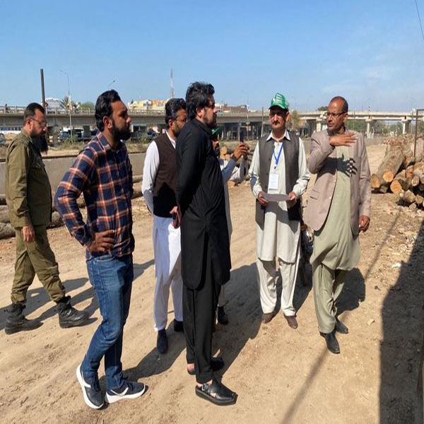 اسسٹنٹ کمشنر پتوکی نے مردم شماری پر عملدرآمد کو چیک کرنے کیلئے تحصیل پتوکی کے مختلف علاقوں کا وزٹ کیا  