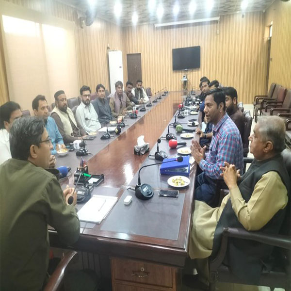صحافیوں کی ڈی پی او قصور سے ملاقات  