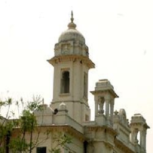 لاہورکالج یونیورسٹی کی طالبات کیلئے ٹرانسپورٹ بحال