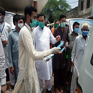 ٹائیگر فورس جڑانوالہ کی جانب سے عوام میں مفت ماسکس کی تقسیم