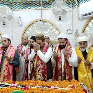 حضرت داتا گنج بخشؒ کے سالانہ عرس کی 3 روزہ تقریبات کا آغاز ہو گیا