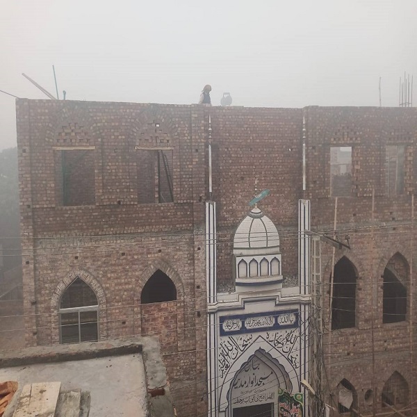 مسجد کی تعمیر میں اپنا حصہ ضرور ڈالیں