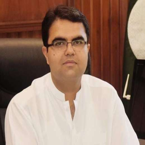 فیصل آباد میں کورونا ایس او پیز کی خلاف ورزی، 46  روز میں 2,968دکانیں سیل اور  1 کروڑ روپے جرمانہ کیا گیا 