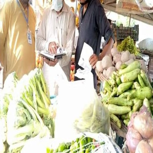 ٹیم ٹائیگرز فورس کی پرائس کنٹرول مجسٹریٹ کے ہمراہ وریام والا کی سبزی فروٹ کی دکانوں پر چیکنگ