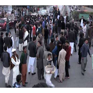 مین چوک اللہ ہو پٹرول پمپ کے قریب  دو گروپوں میں تصادم، بچے سمیت 14 افراد زخمی