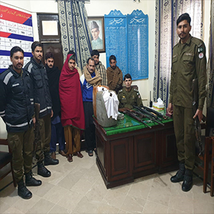 پولیس کا تاندلیانوالہ میں سرچ آپریشن، 4مشکوک افراد گرفتار ، اسلحہ برآمد