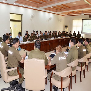  محرم الحرام کے دوران پولیس افسران اپنے اپنے علاقوں میں امن وامان کو یقینی بنائیں، سٹی پولیس آفیسر فیصل آباد 