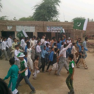 چک 177 گ ب ماڑی اٹاری میں جشن آزادی جوش و جذبے سے منایا گیا 