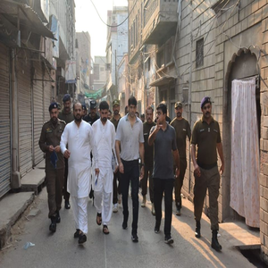 ڈی پی او جھنگ ڈاکٹر سردار غیاث گل خان کا محرم الحرام کے حوالے سے روٹس کا جائزہ