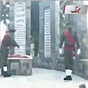 پولیس لائن میں یوم دفاع کے حوالے سے یادگار شہداء پر اعلی افسران کی حاضری